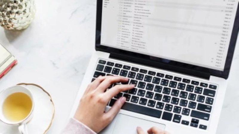 getting-reviewed-online-800x450 Person Typing on Laptop